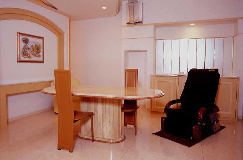 Hotel Fine Garden Juso (Adults Only) Osaka Exterior foto
